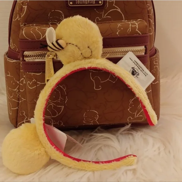 Loungefly | Bags | Firm Nwt Disney Loungefly Winnie The Pooh  display picture 1